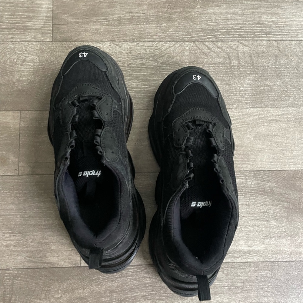 Balenciaga Triple S